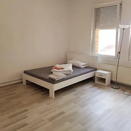 Apartment Möblierte 4 Zimmerwohnung!ab Sofort! *